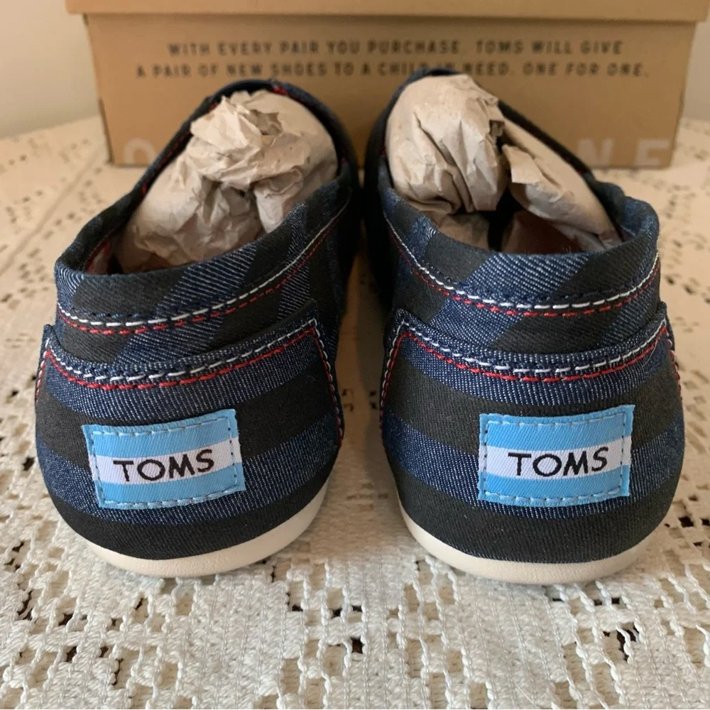 Toms Navy Chambray Stripe Canvas Flats - Picture 10 of 13